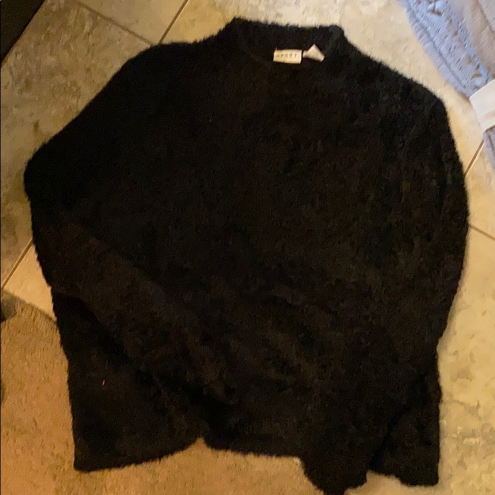 Lady Black sweater sz xl from Apart impressions